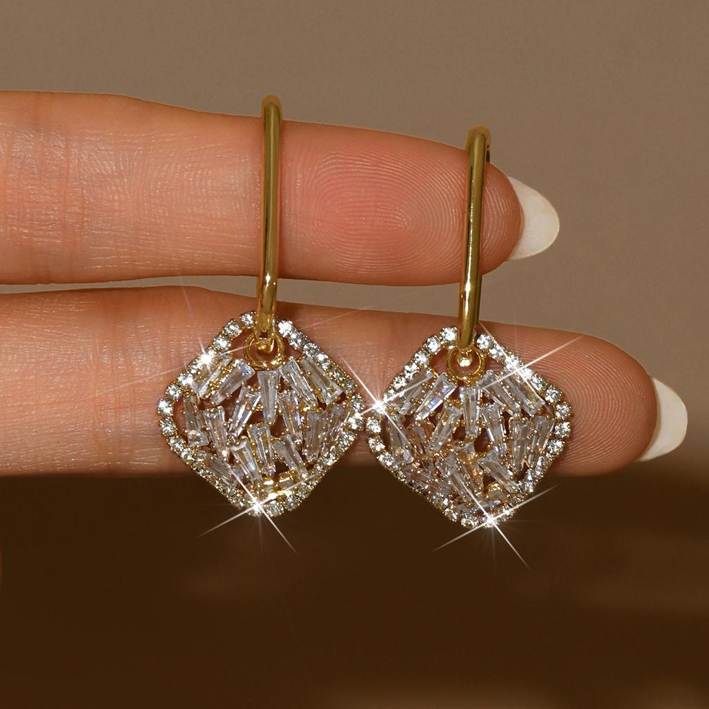 2PC Women's Design Light Luxury Earrings Jewelry Accessories Suitable for Date, Party, Festival Gifts
