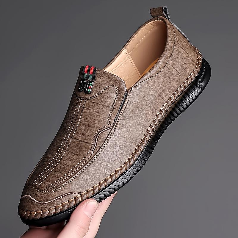 2025 Spring and Autumn New Men's Daily Casual Leather Shoes Men's Soft Leather Soft Sole Hand Stitching Men's Shoes 9871