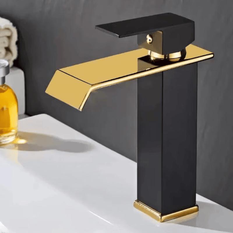 Hunton Wide Mouth Basin Faucet