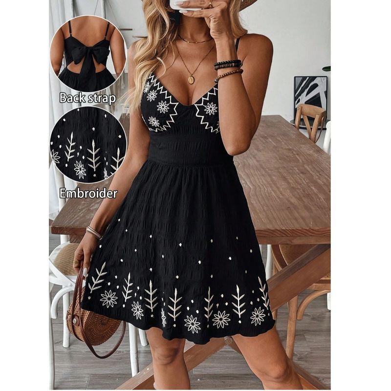 European and American Light Luxury Retro Embroidered V-neck Backless Lace-up Bow Sexy Sexy Sling Dress Skirt DRESS