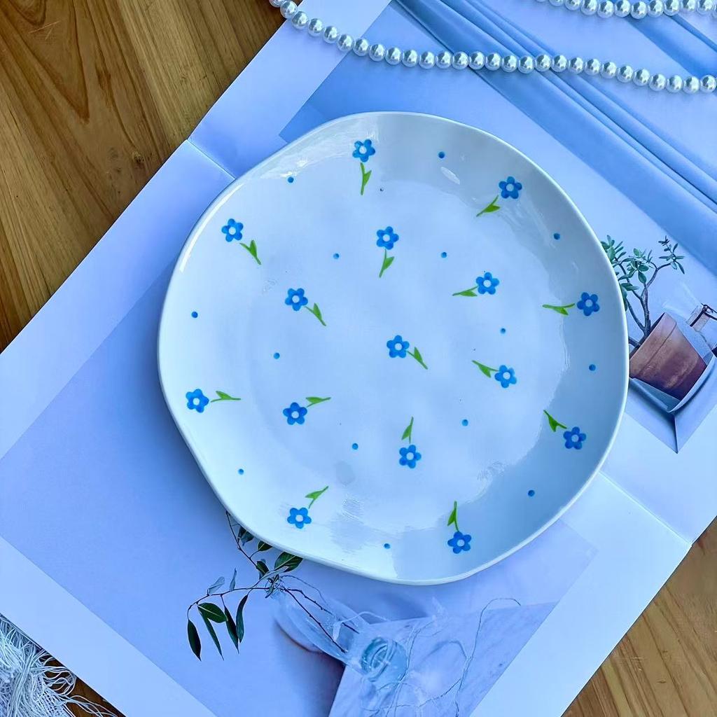 Ins Wind Irregular Floral Hand-squeezed Ceramic Cake Plate, Cute Underglaze Color High-value Dessert Bread Plate Deep Plate