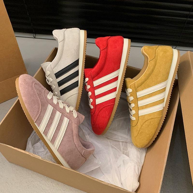 New Lightweight Little White Shoes Women's Shoes Flat-bottomed Versatile Sports and Leisure Shoes