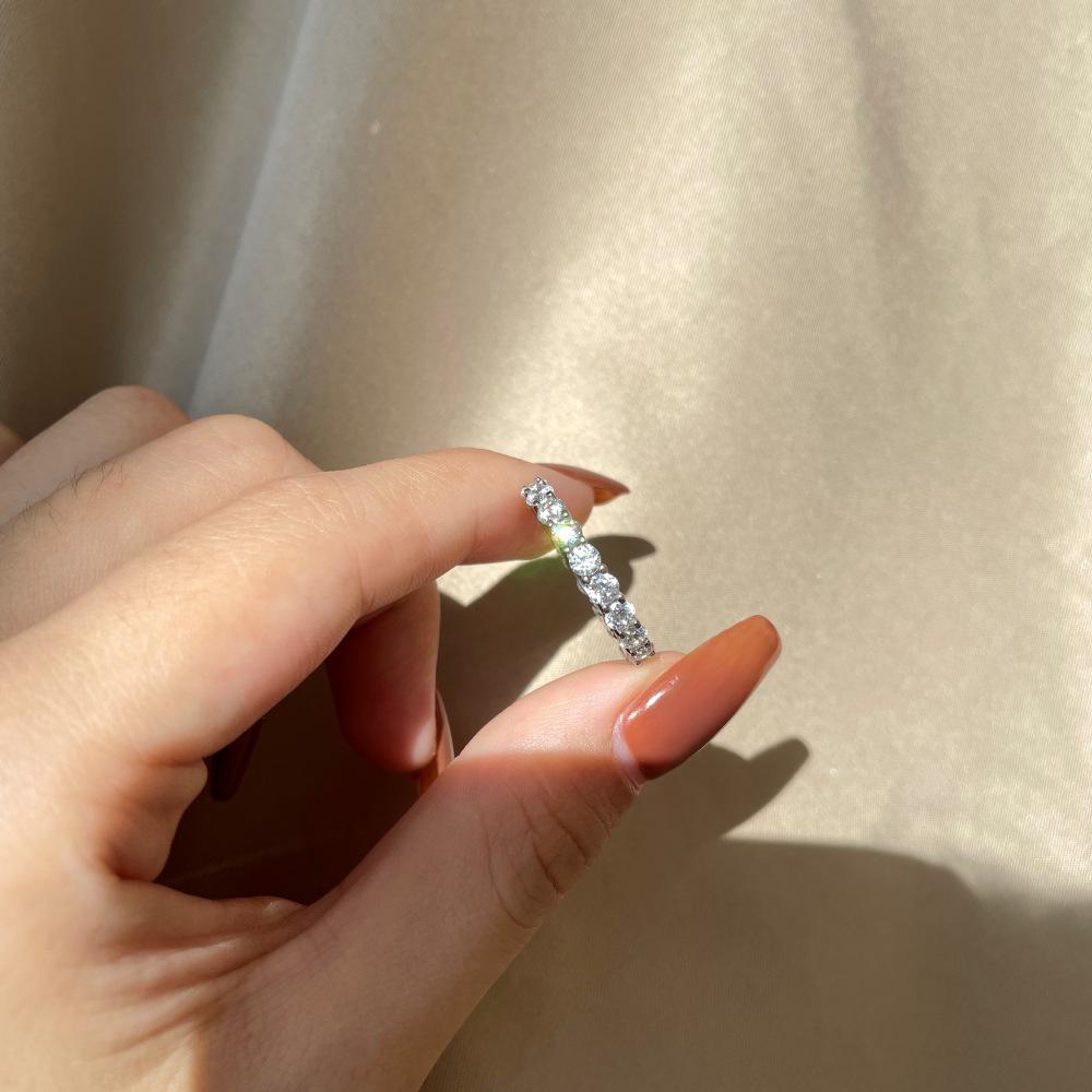 925 Silver Women's Oval Rhombus Diamond Ring - Niche, Light Luxury Design
