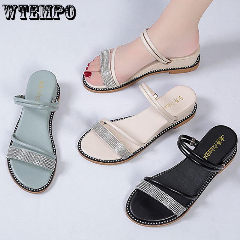 Sandales d'été pour femmes, mode polyvalente, fond souple, antidérapantes, sandales à vent féerique, pantoufles deux en un | Tige en strass | Matériau PU