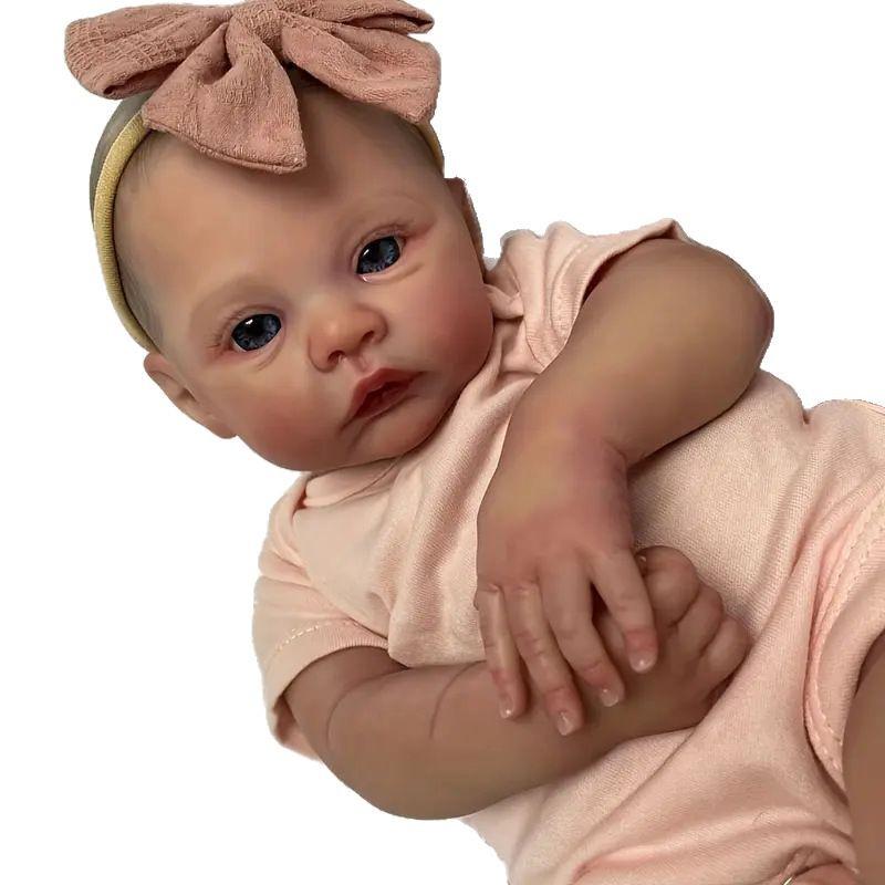 

Exquisite Hand-Painted 3D Skin Pink Newborn Reborn Doll 18 inch