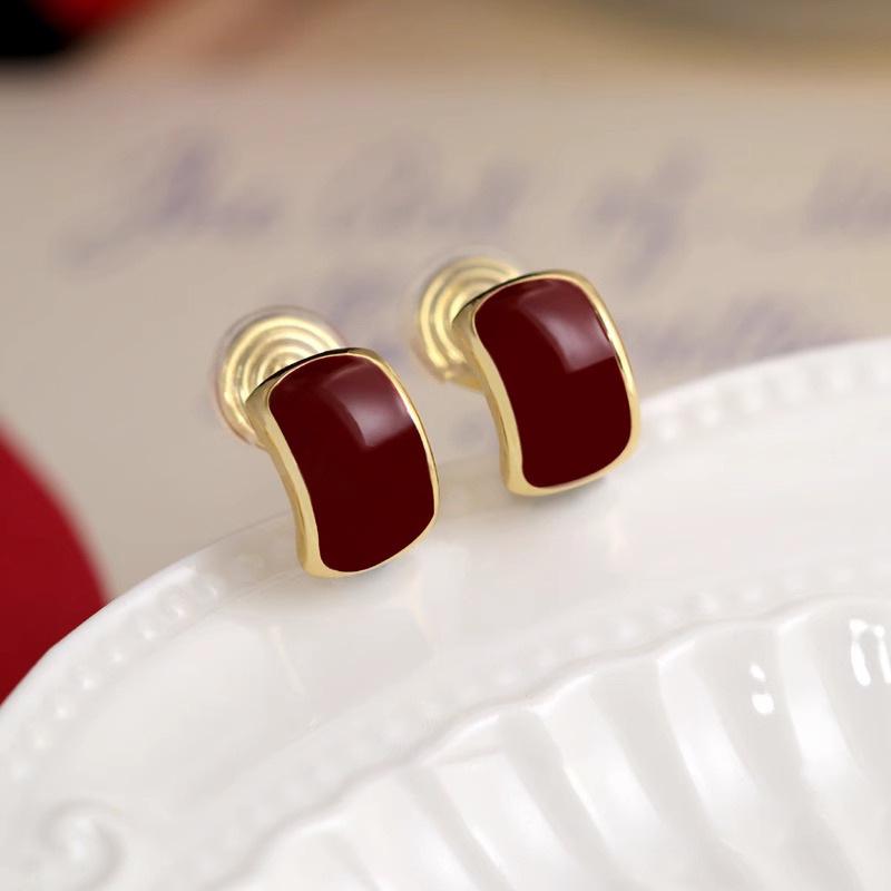 Boucles d'oreilles à clip en émail rouge—Design bobine anti-moustique, Pas besoin de piercing, Parfaites pour le Nouvel An et Noël, Style rétro de Hong Kong
