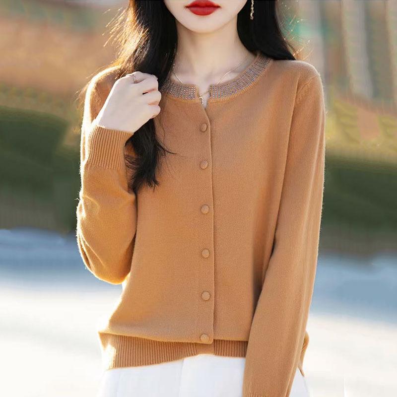 Women's Stylish Woolen Knit Cardigan: Short Long-Sleeve Jacket Sweater for Spring/Autumn 2026.