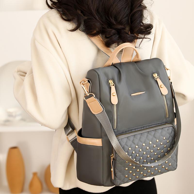 Student School Bag Large Capacity Backpack Rivet Inlaid Women's Backpack