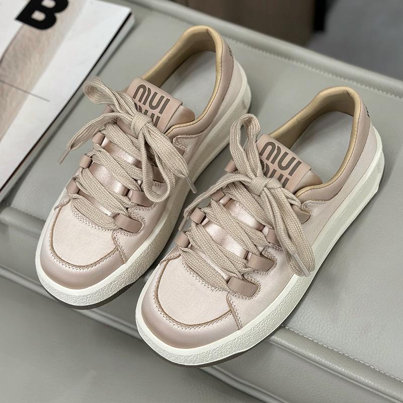 

thick-soled satin casual board shoes women s 2025 new silk sports shoes heightened lace-up niche satin white shoes women 35 шампанского