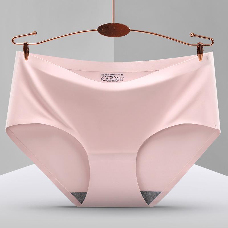 Breathable Women's Seamless Ice Silk Mid-Waist Briefs