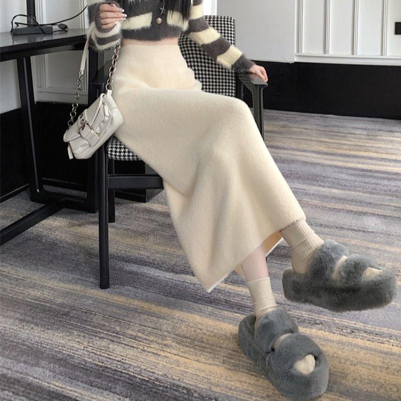 Women's Elastic Waist Imitation Mink Fur Plush A-Line Midi Skirt for Autumn and Winter