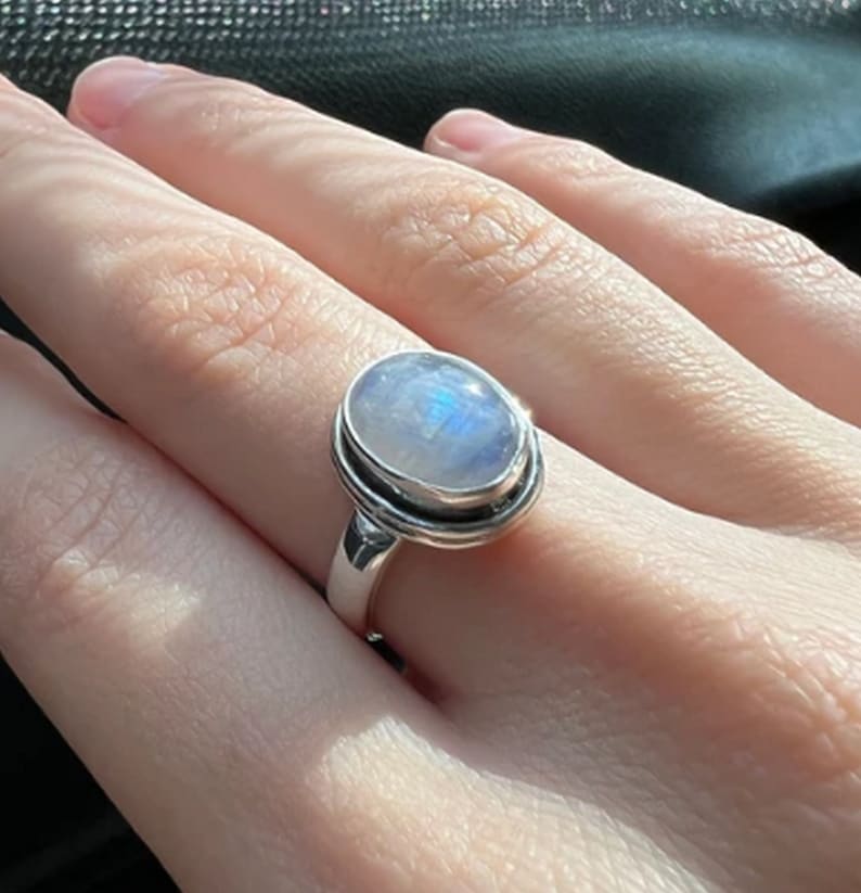 

Кольцо с лунным камнем, кольцо из цельного серебра 925 пробы, женское кольцо, дизайнерское кольцо, богемное кольцо, эффектное кольцо 10
