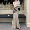 2026 Elegant Chinese-Style Patchwork Lace V-Neck Dress with Coat, Waist-Cinched, Slim-Fit, Autumn/Winter Collection.