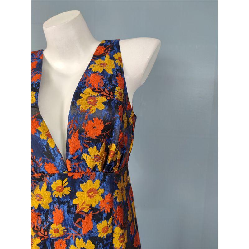 Foreign Trade Order Temperament Fashion Elegant Beautiful Jacquard Lady Flower V-neck Backless Slimming Short Gyaru Dress