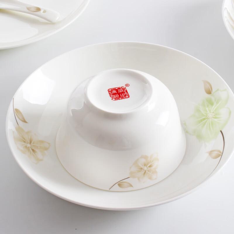 Tang Dynasty Style Bone China 22-Piece Dinnerware Set