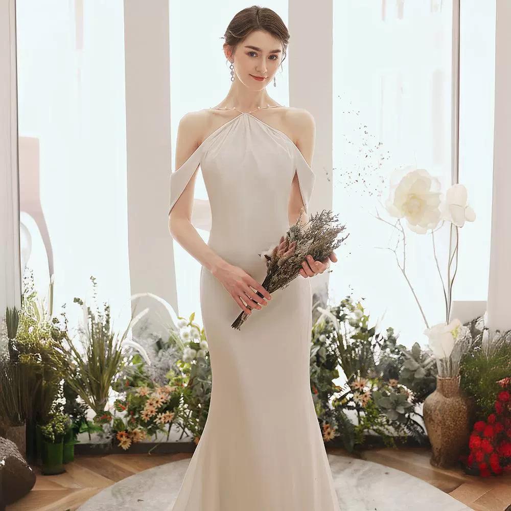 Light wedding dress 1011 new door dress simple atmosphere white satin French evening dress women's neck fishtail wedding dress