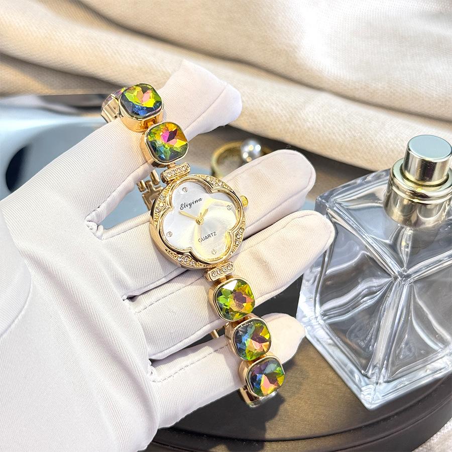 

Браслет премиум-класса с драгоценными камнями и бриллиантами в виде четырехлистного клевера, женские кварцевые часы для прямой трансляции