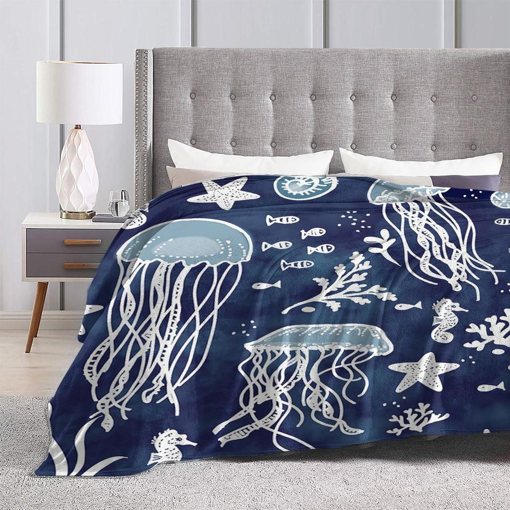 Fish Jellyfish Ocean Animals Blankets Soft Warm Flannel Throw Blanket Bedding for Bed Living Room Picnic Travel Home Couch