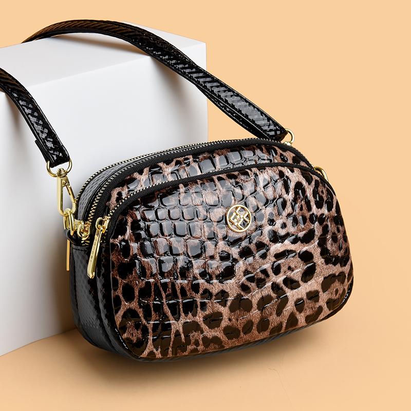Nová leopardí tisk PU kůže Dámská kabelka Módní Dámské Crossbody Messenger Tašky Vysoce kvalitní Dámská taška přes rameno pro volný čas
