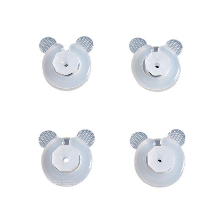 Quilt Fixer: Anti-Slip, Needle-Free Quilt Cover Clips, No-Marks Safety Buckles, Ideal for Bed Sheets & Curtains.
