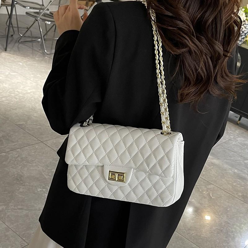 Fashionable Small Square Bag Niche Texture Shoulder 2026 New Style Diamond-grid Chain Women's One-shoulder Cross-body