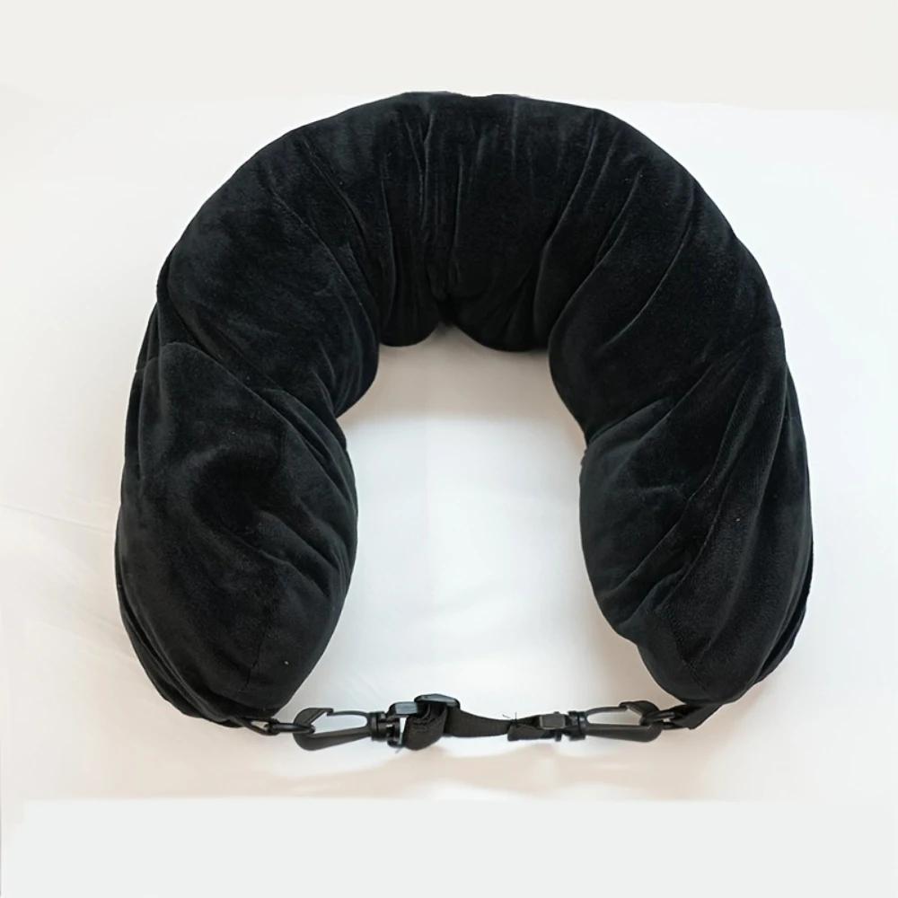 

Travel Pillow With Storage Pouch, Adjustable Polyester Neck Support, Comfortable & Lightweight чорний