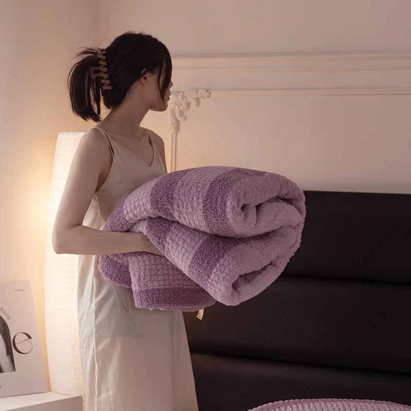 

Autumn and Winter New Teddy Rabbit Plush Light Luxury Striped Blanket Cover Blanket 150x200cm 1.6kg фіолетовий