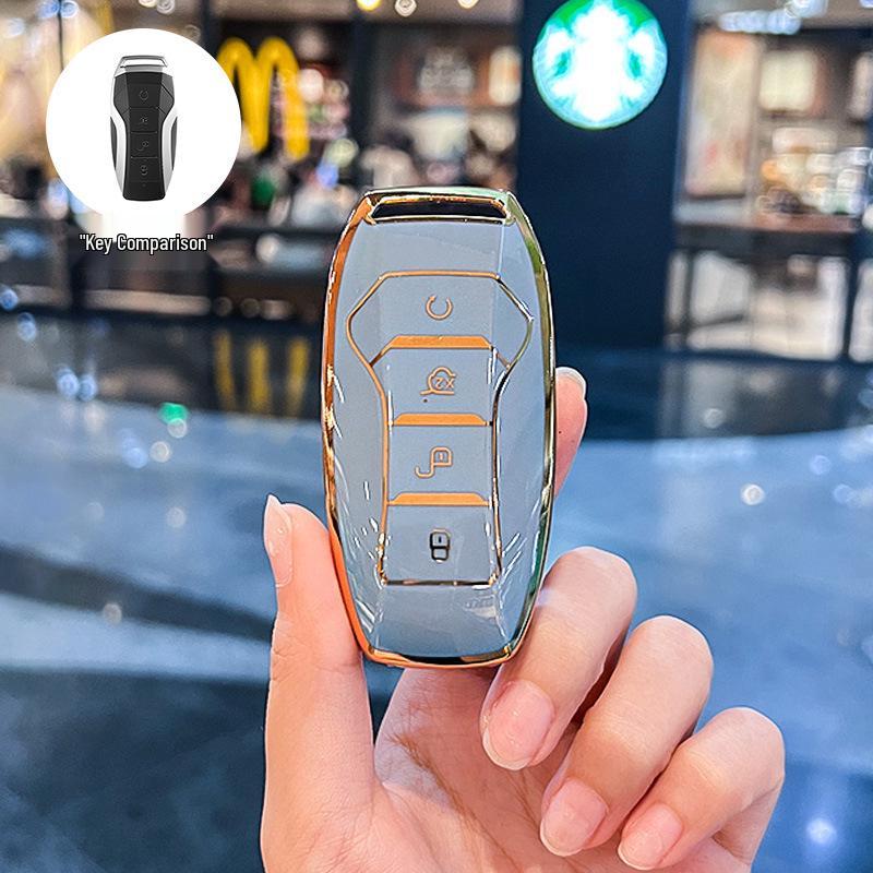 

Compatible with 25 BYD Key Cover Models: Dolphin, Seagull, Qin, L, Song Pro, Yuan UP - Unisex Shell Buckle Bag