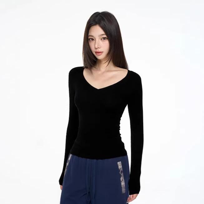 Women's V-Neck Lyocell Long-Sleeve Slim-Fit Top - Spring/Autumn Versatile Layered Design