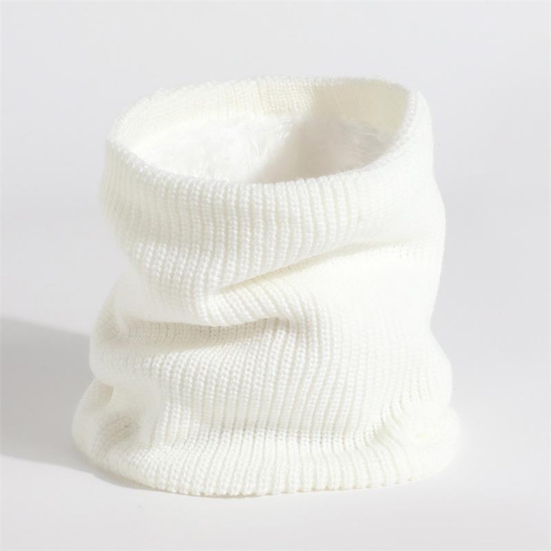 2025 Autumn-Winter Velvet Knit Neck Warmer: Windproof, Warm, Versatile Scarf in Solid Color