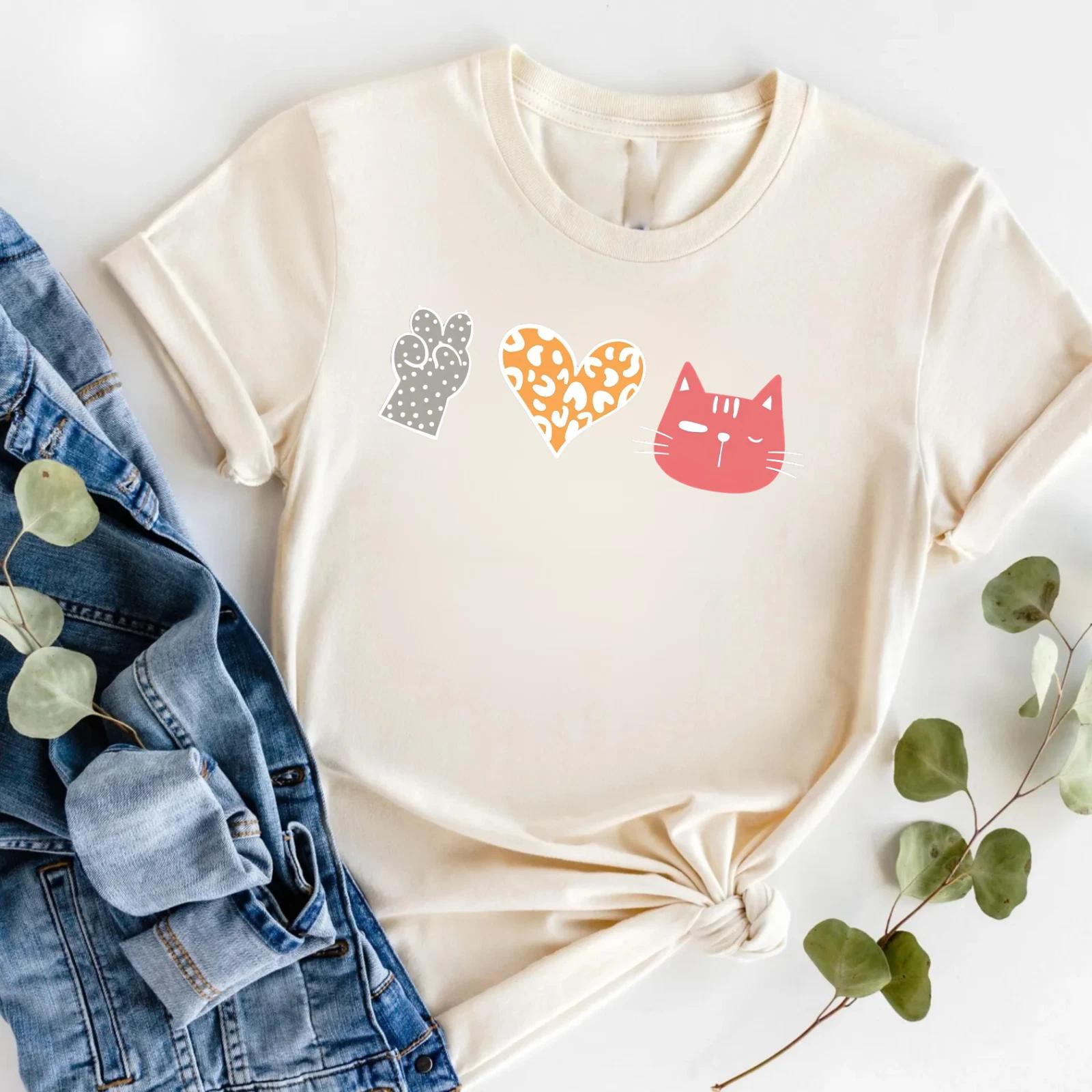 Cute Aesthetic Graphic T-shirt Peace, Love, Cats Retro Novelty Gift T-Top XL