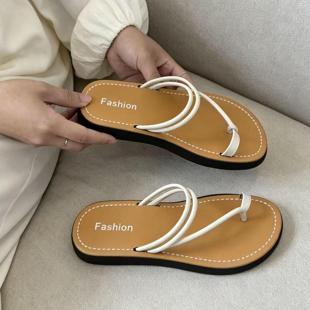 Women's Summer Fashion Toe-Ring Non-Slip Beach Slippers