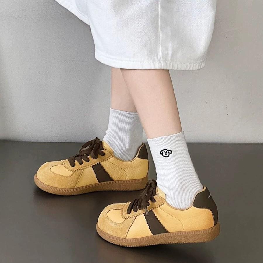 Thick-soled big-head retro women's shoes New sports and leisure shoes Round head lace-up board shoes