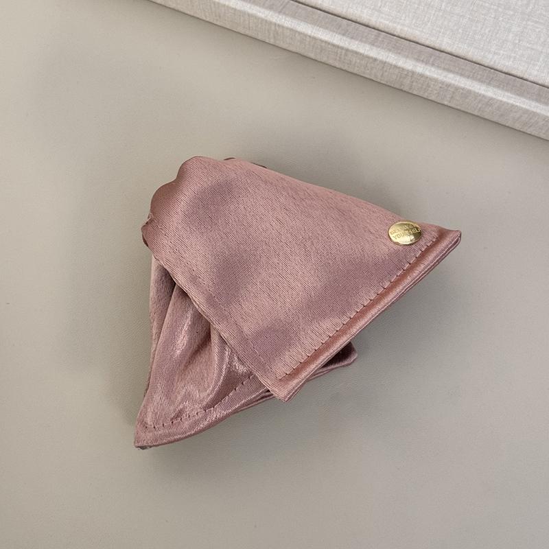 

1Pc Gilt Satin Shell Golden Label Grab Clip Solid Color Fabric Large Shark Clip Premium Sense Commuter Hair Clip