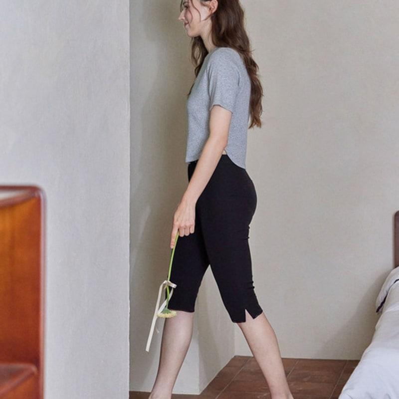 AUTH. Metal Logo Hairpin (Silver)