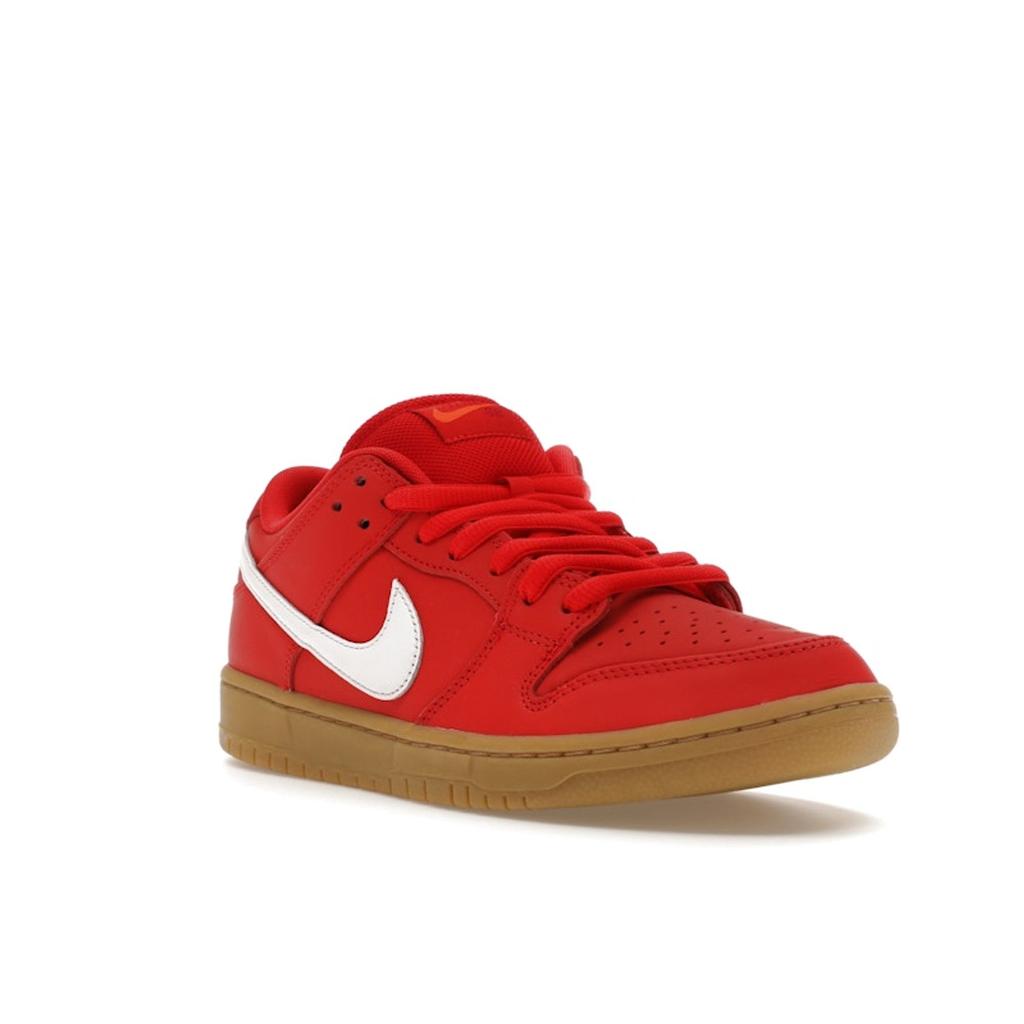 Nike Zapatillas Unisex Dunk Low Pro SB University Red Gum Blanco Goma-Marrón Claro Rojo Gimnasio FJ1674-600