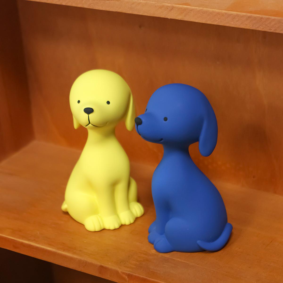 

2 yellow and blue couple dogs, creative Valentine s Day ornaments, New Year home decoration animal ornaments, high-end frosted t