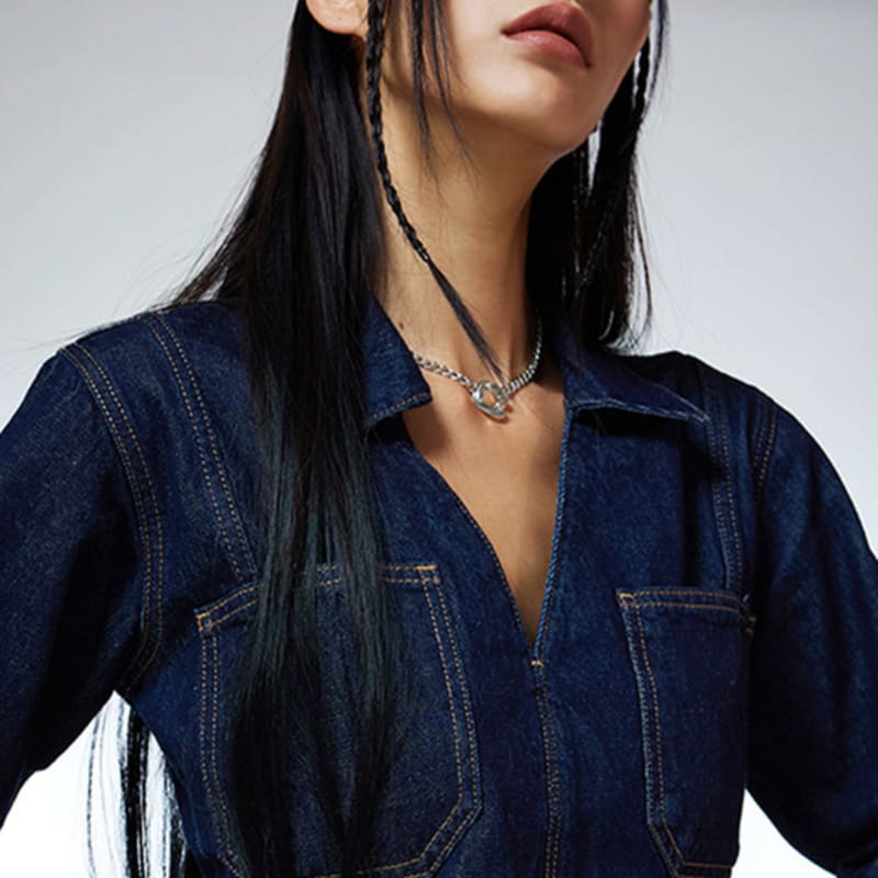 NIMBUS Horseshoe Toggle Chain Necklace