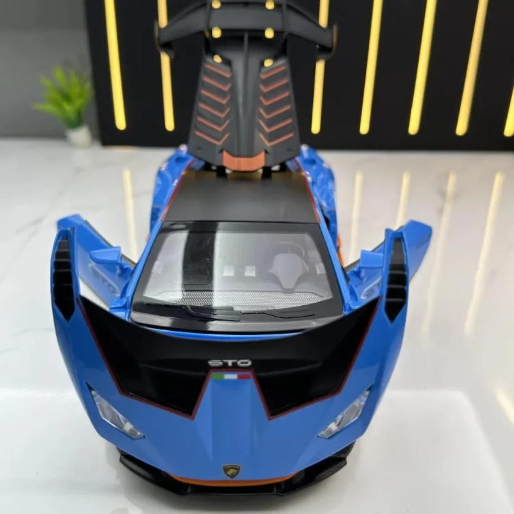 Alloy 1/24 Lambo Huracan STO Sport Car Model Diecast Toys Vehicles Sound and Light Voiture Miniature Collective Home Decoration