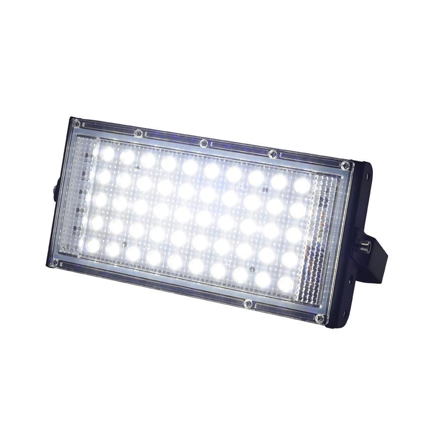 50W/100W LED Floodlight: Outdoor Waterproof Super Bright Projection Lamp for Construction Sites and Stadiums