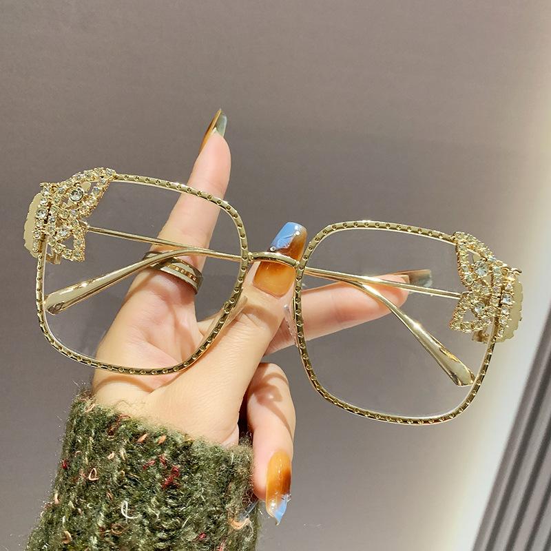 

Изысканные солнцезащитные очки в металлической оправе, женственные модные очки, плоские очки, квадратная оправа, инкрустированные бриллиантами солнцезащитные очки-бабочки