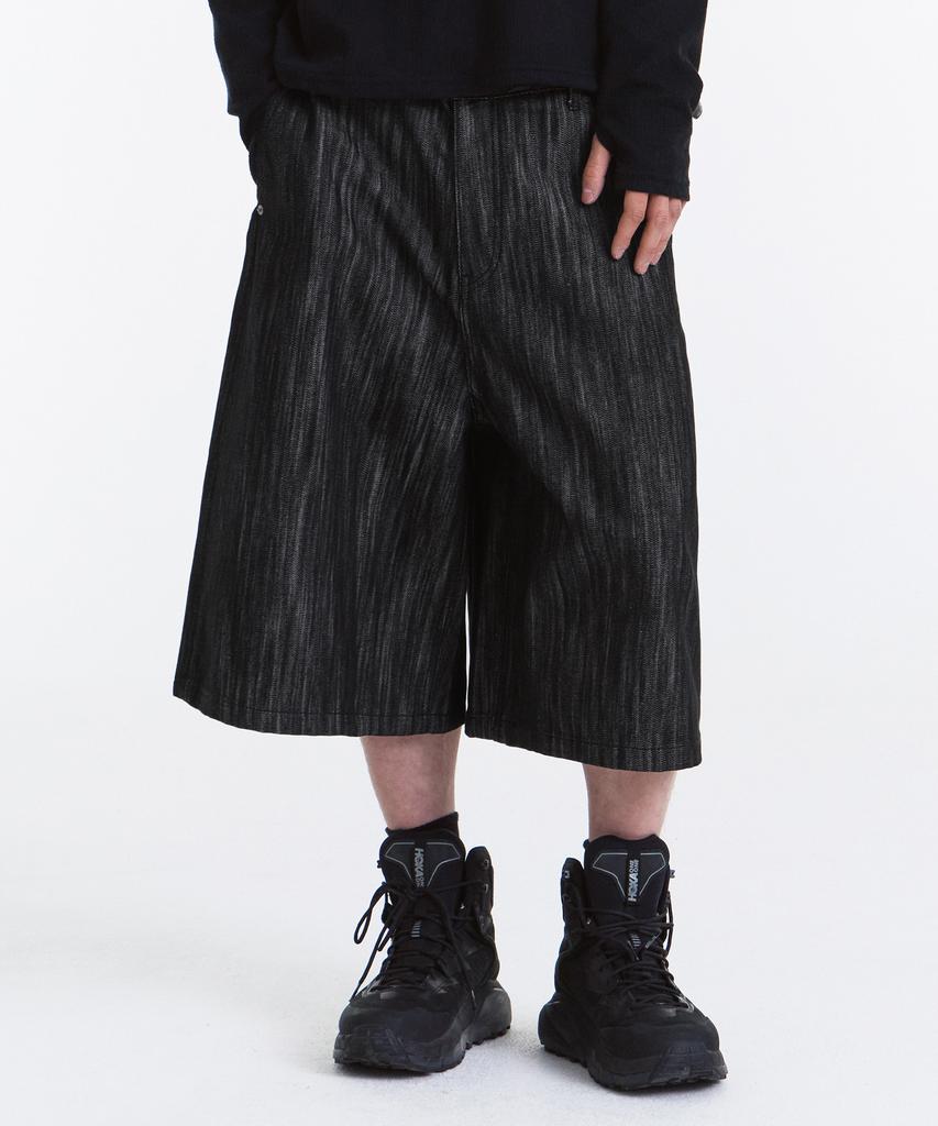 Gicheol Bermuda Denim Pants (Raw Black)
