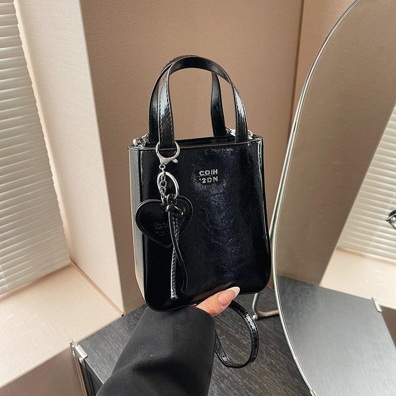 

Bag women s 2025 new high-end fashion small bag niche retro messenger bag versatile trend shoulder bag 15*6*18 чёрный
