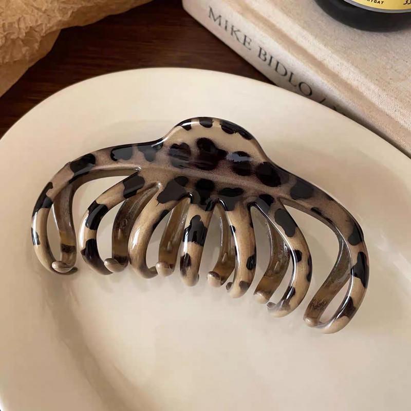 Korean-Style Milky Yellow Ombre Polka Dot Sunflower Claw Hair Clip