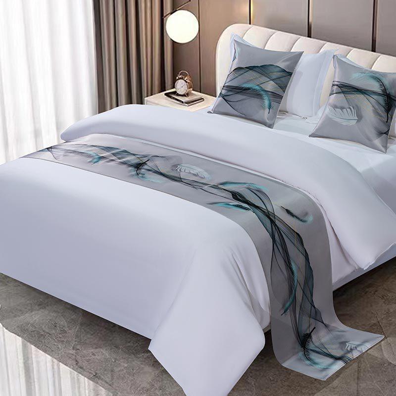 High-grade Embroidery Bed Runners Golden Red Bed Flag Covers Pillowcases Bedding Home Hotel Decor New Chinese Satin Throw Runner