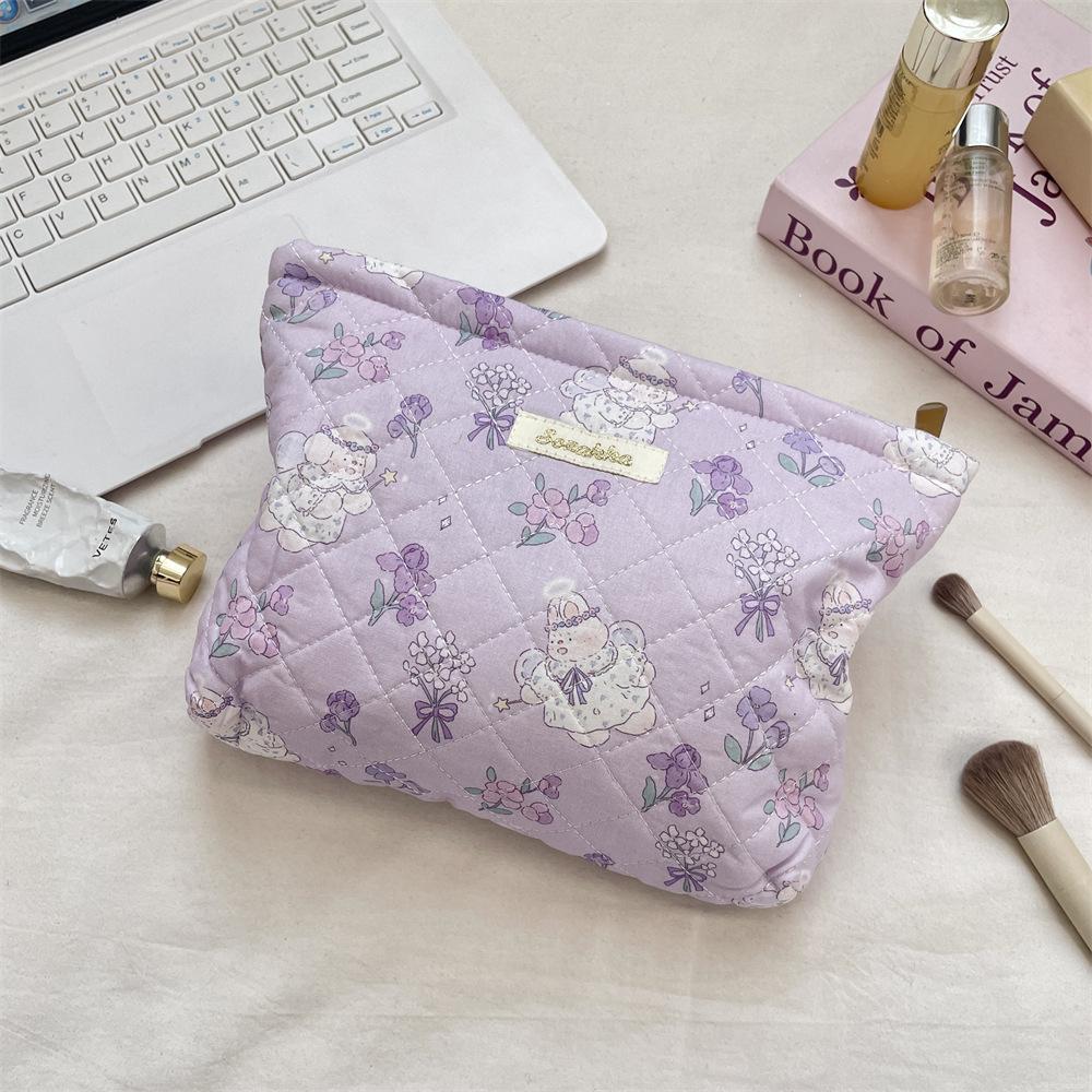 New Cute Soft Cosmetic Bag Women s Quilted Cotton-padded Large-capacity Portable Cosmetic Storage Bag