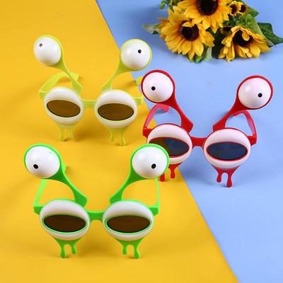 Alien Sonnenbrille mit großen Augen - Lustige Requisiten für die Geburtstagsparty