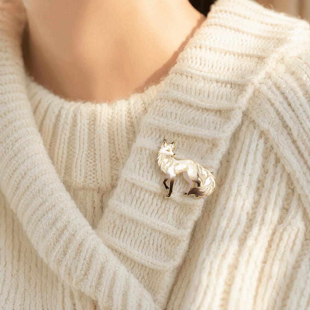 Exquisite Craftsmanship Fox Brooch Pin Zinc Alloy Animal Badge Pin  For Bags Hats T-shirts Jeans