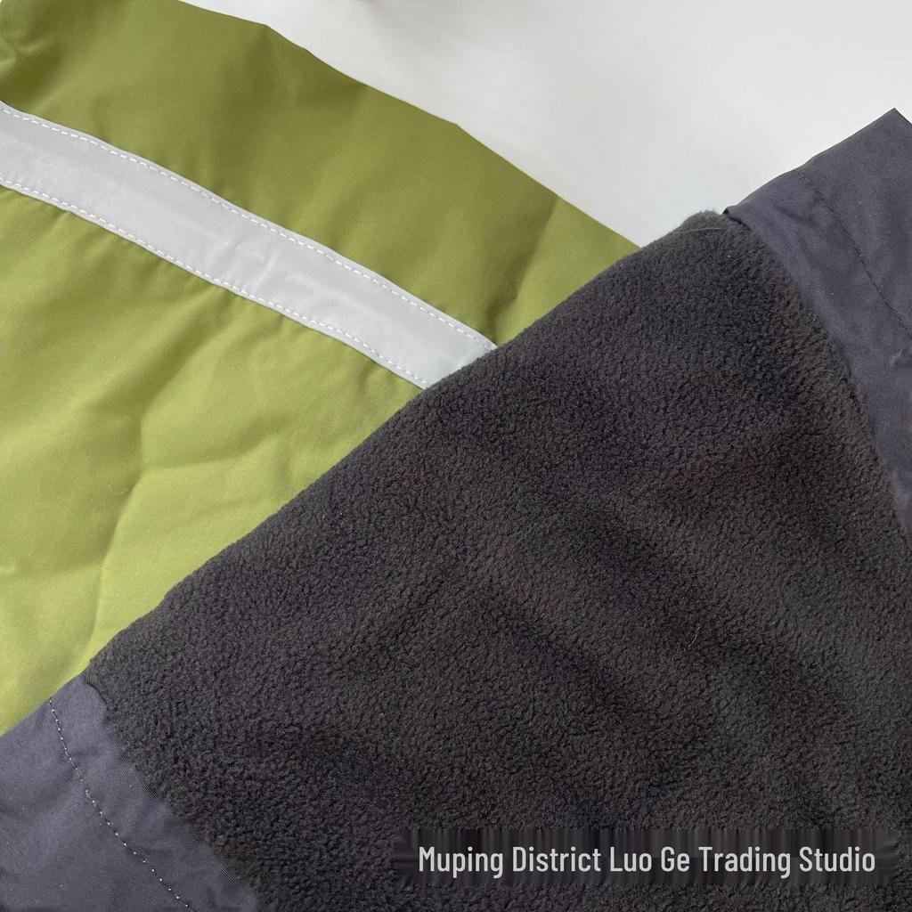 Reflective Dog Snood: Cold-Proof, Waterproof Noise-Reducing Neck Scarf for Winter Outings