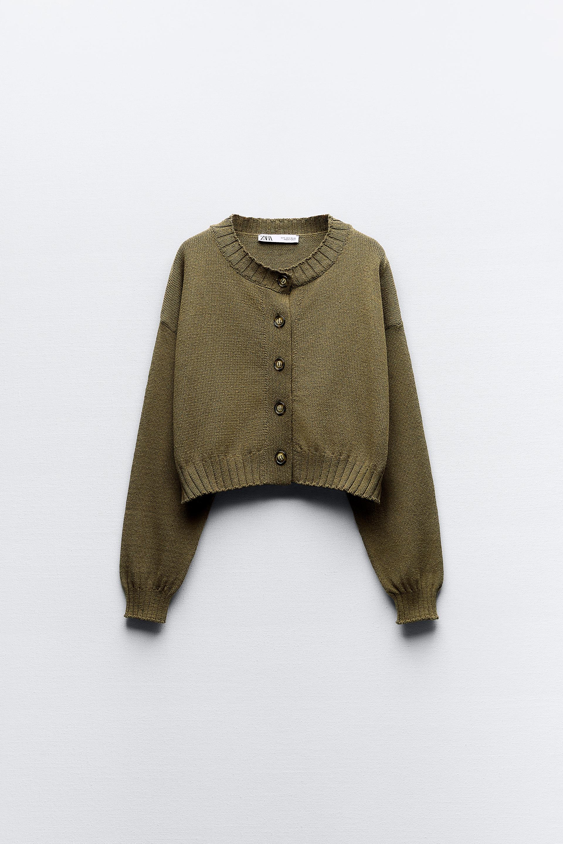 

ТРИКОТАЖНЫЙ СВИТЕР ПОЛУШЕРСТИ